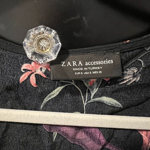 Zara floral tie top - Picture 6 of 6